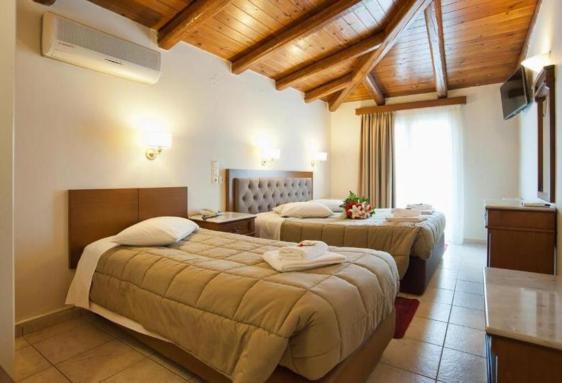 Economy Triple Room, Parnassos Delphi