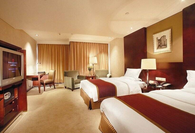 Superior Room, World Trade