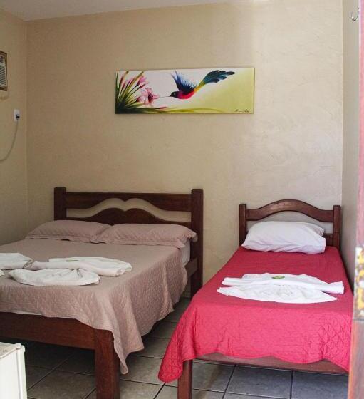 Quarto Triplo Comfort, Pousada Mucuripe