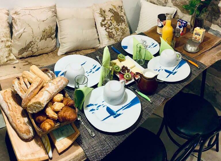 اتاق استاندارد, Chambres D'hôtes Du Manoir Du Haut Salmon