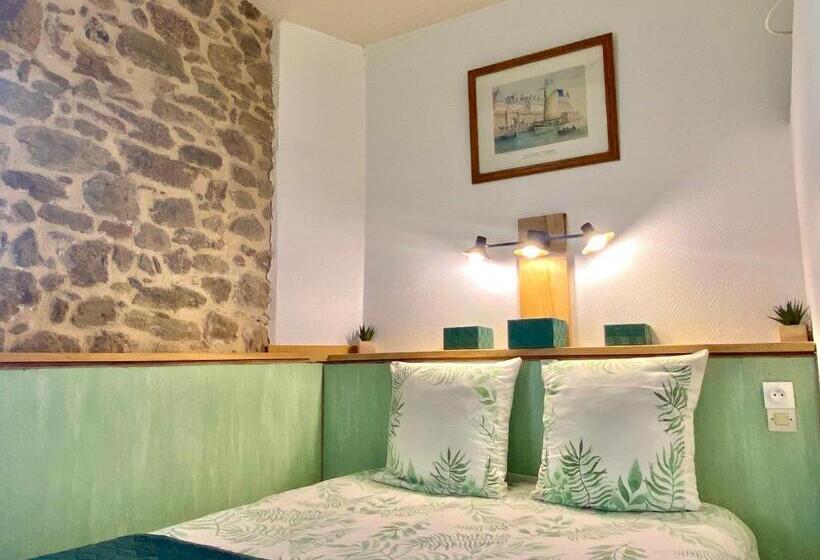 سوییت خانوادگی, Chambres D'hôtes Du Manoir Du Haut Salmon