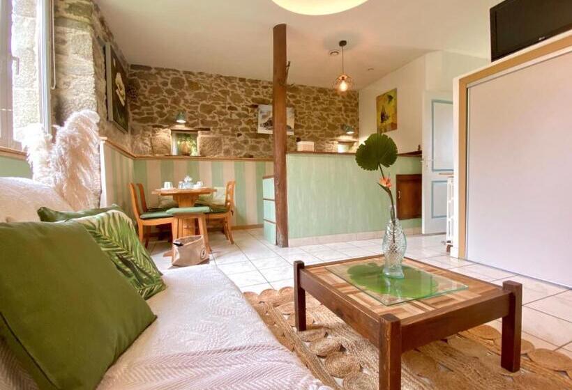 سوییت خانوادگی, Chambres D'hôtes Du Manoir Du Haut Salmon