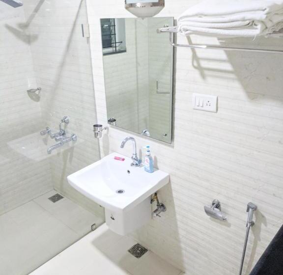 침실 1개 발코니 아파트, Clyford Suites