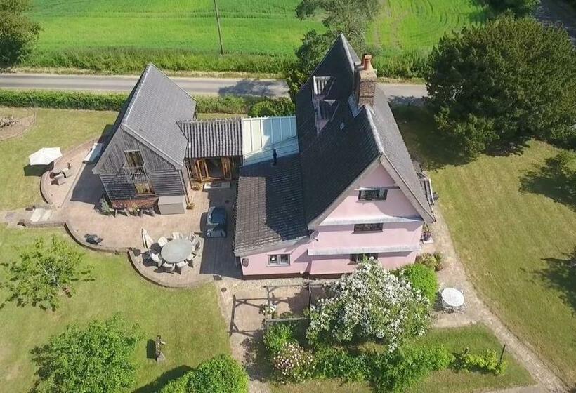 Номер Deluxe с Балконом, Corner Farm