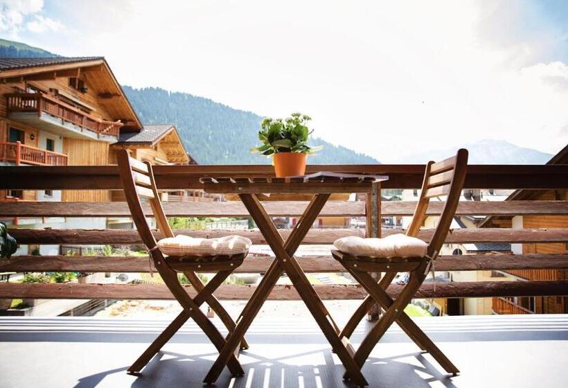 اتاق استاندارد با بالکن, Bristol Verbier