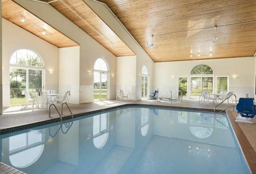 اتاق استاندارد با تخت بزرگ, Country Inn & Suites By Radisson, Mason City, Ia