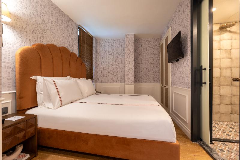キングサイズベッドのスタンダードルーム, Crowne Plaza Torreon, An Ihg