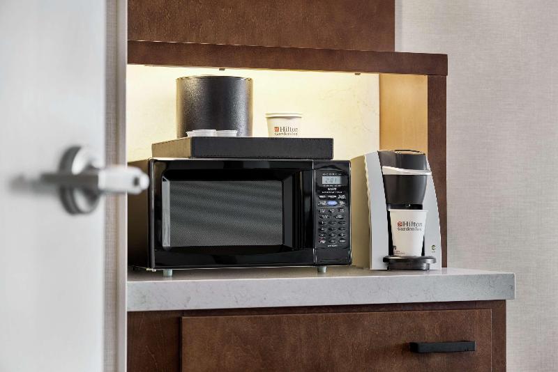 带大床的标准间, Hilton Garden Inn Carlsbad Beach