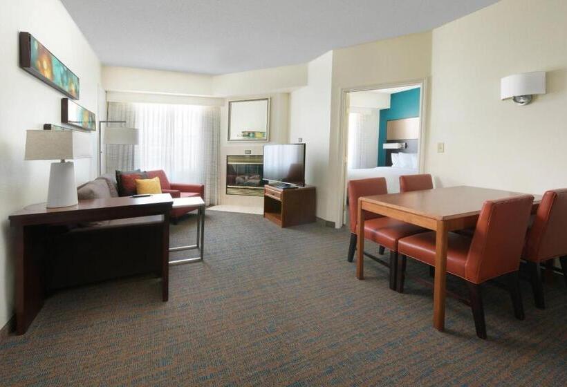 Suíte 2 Dormitórios, Residence Inn Dallas Park Central
