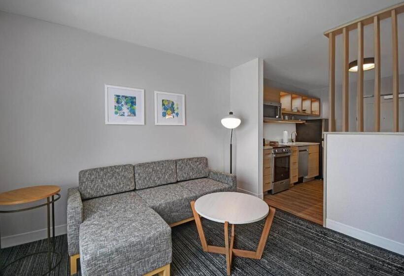 Люкс, Towneplace Suites By Marriott Fall River Westport