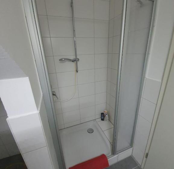 스탠다드 룸 공동 욕실, White Pearl Hostel 2
