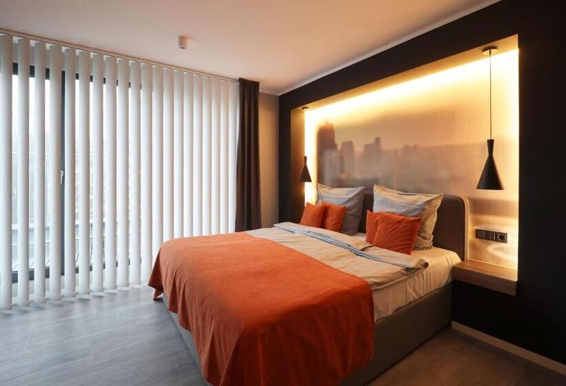 Студия Классика, Juststay Solingen Hotel & Apartments