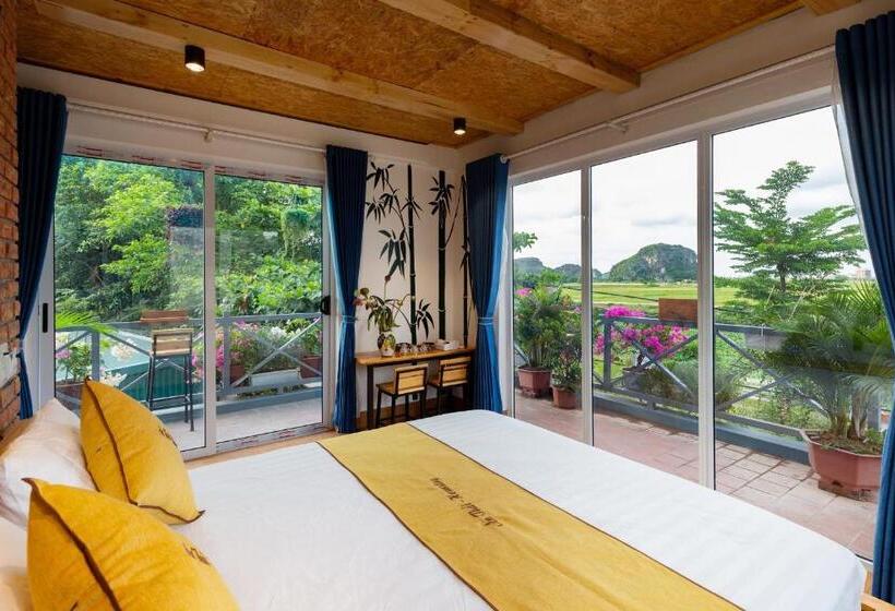 اتاق استاندارد با چشم‌انداز کوهستان, An Thái Homestay And Bar