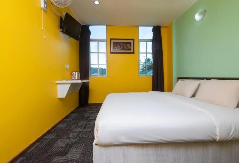 اتاق لوکس با تخت بزرگ, Madani Hotel Cameron Highland