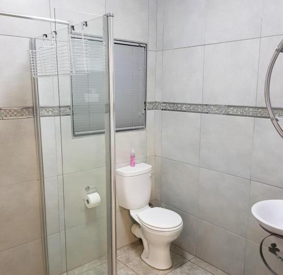 اتاق خانوادگی, Huis Van Seisoene