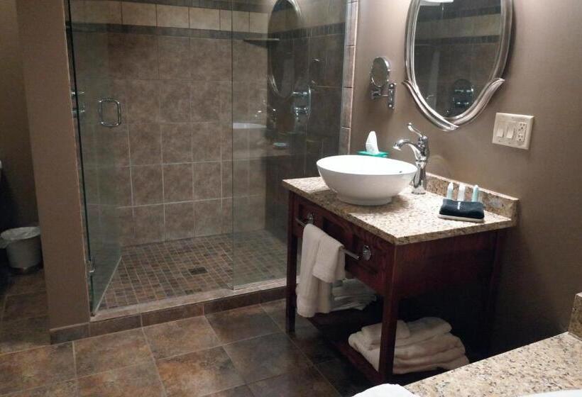 Люкс Повышенной Комфортности, Timberlake Lodge