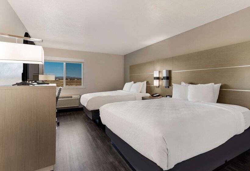 Номер Стандарт 2 Двуспальные Кровати, Best Western Grants Inn