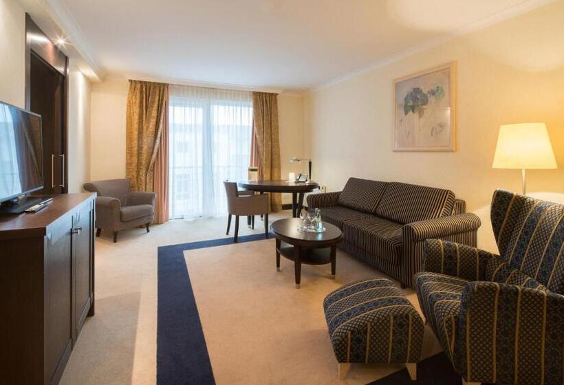 Люкс, Best Western Premier Castanea Resort