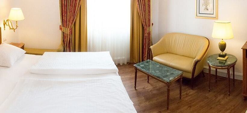 Номер Комфорт, Dormero Hotel Halle
