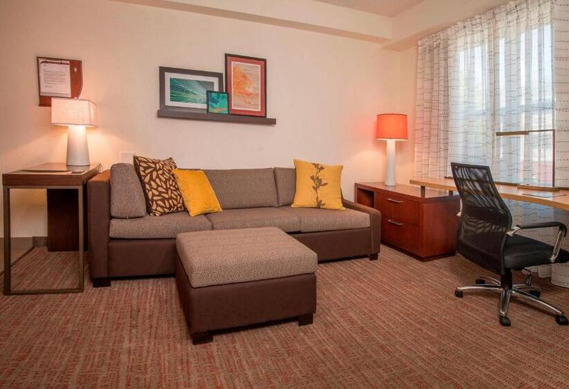 스탠다드 스튜디오 킹침대, Residence Inn Frederick