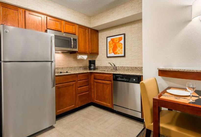 Студия Стандарт, Residence Inn Tampa Westshore Airport