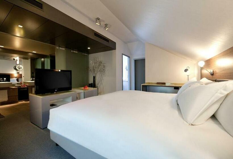 سوئیت با تخت بزرگ, Sofitel Munich Bayerpost