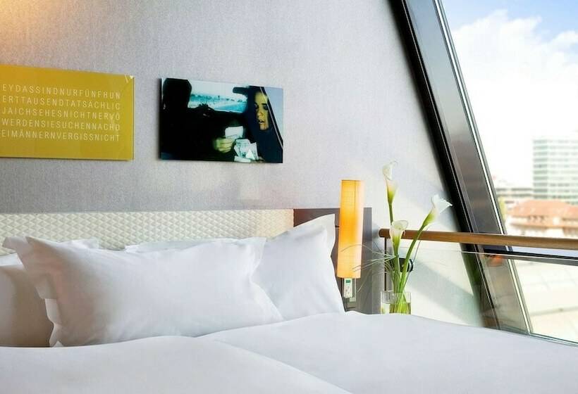 Duplex Junior Suite, Sofitel Munich Bayerpost