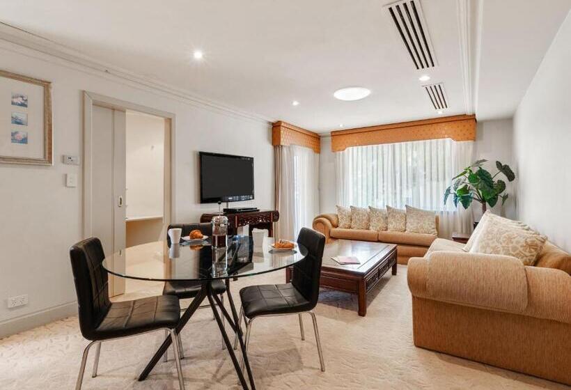이그제큐티브 스위트, The Peninsula Riverside Serviced Apartments