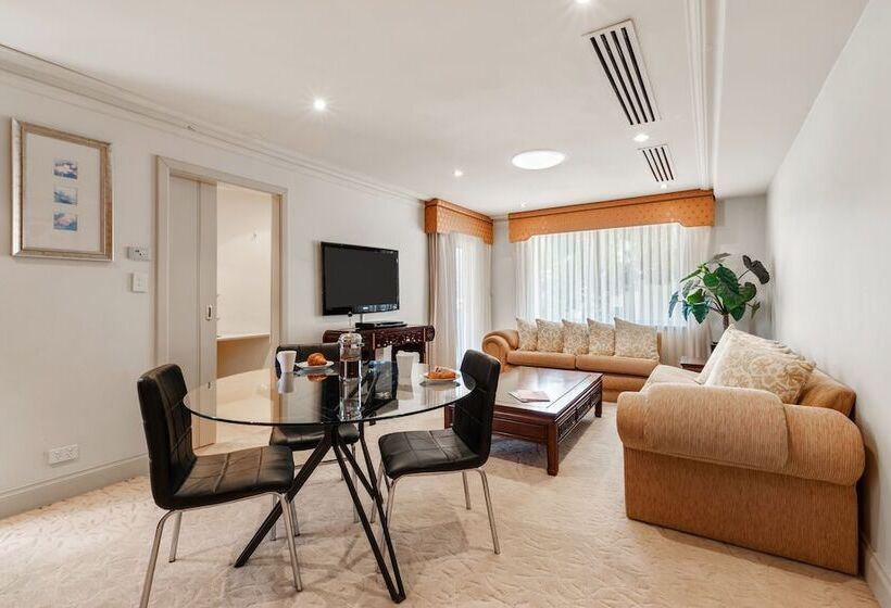 이그제큐티브 스위트, The Peninsula Riverside Serviced Apartments