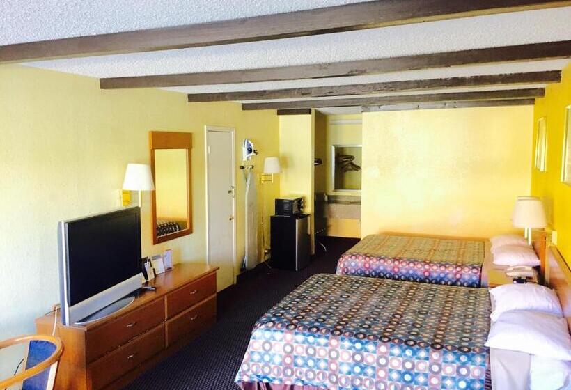 Номер Стандарт, Travelodge By Wyndham New Braunfels