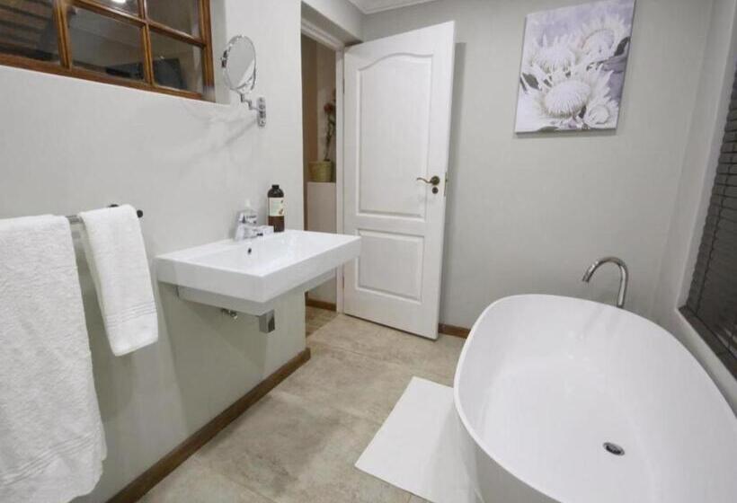 Номер Deluxe Кровать Кинг, Crestwood Bed & Breakfast