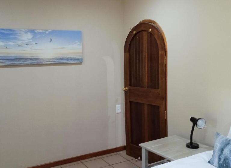 Дом 1 Спальня, Crestwood Bed & Breakfast