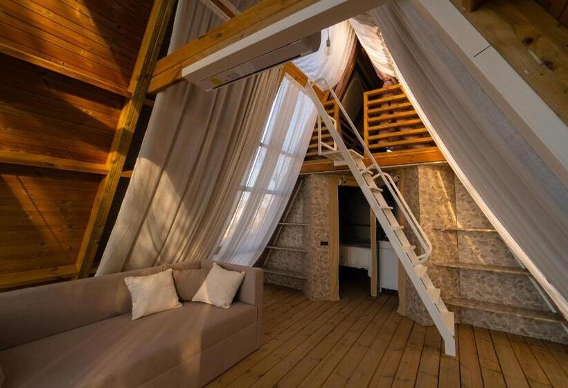 چادر با خدمات رفاهی استاندارد, Nabi Resort Glamping & Spa