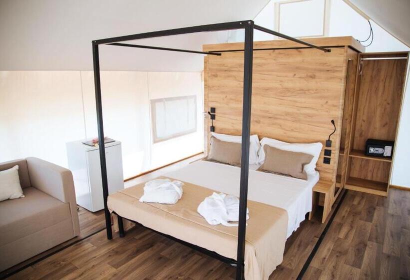 چادر با خدمات رفاهی استاندارد, Nabi Resort Glamping & Spa