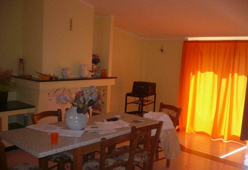 اتاق استاندارد, B&b Sardinia Room Siscaledda
