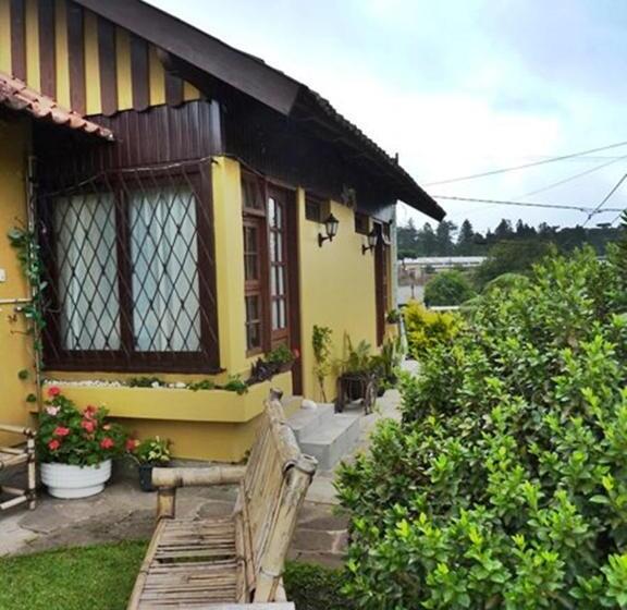 سوییت سوپریور, Pousada Casa Amarela