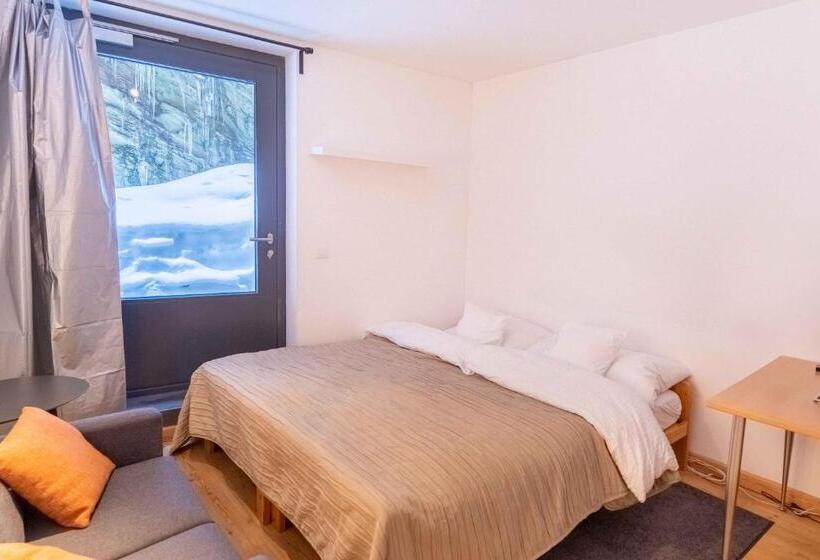 Номер Economy, B & B Longhin