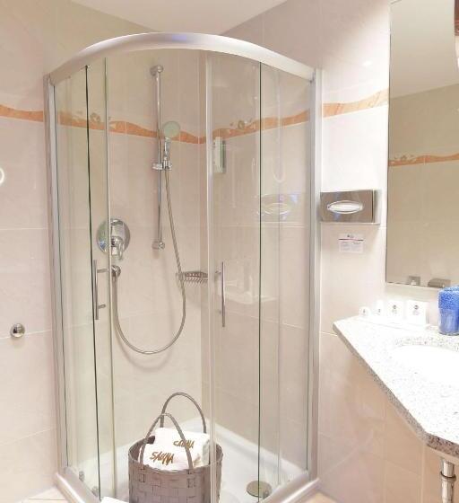 Семейный Номер, Best Western Plus Hotel Alpenhof