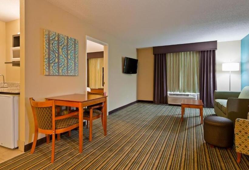 Люкс Кровать Кинг, Best Western Plus Menomonie Inn & Suites