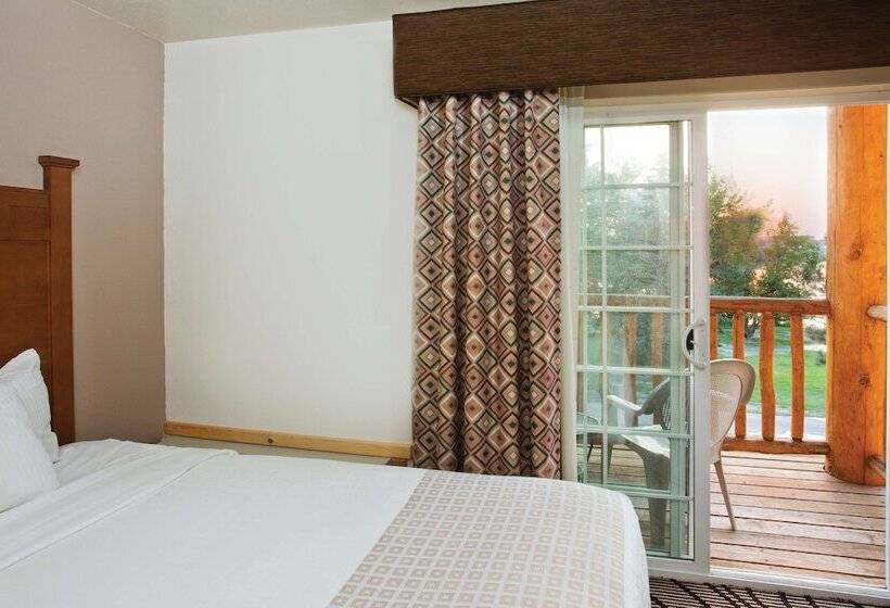 Люкс Вид на Реку, Best Western Plus Riverfront Hotel And Suites