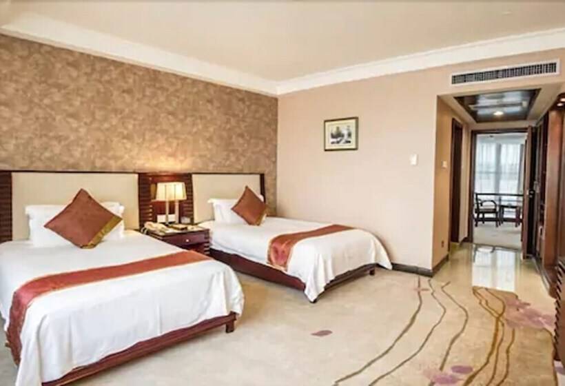 Номер Стандарт Вид на Озеро, Hongyi Hotel Wuhan University
