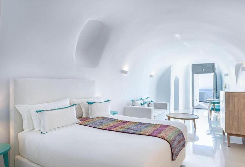 سوئیت سینیور, Katikies Chromata Santorini   The Leading Hotels Of The World
