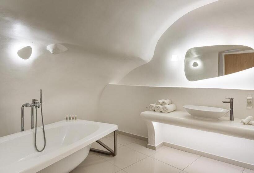 سوئیت سینیور, Katikies Chromata Santorini   The Leading Hotels Of The World