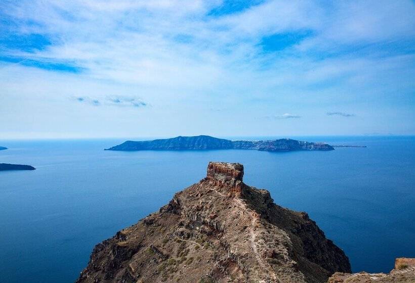 سوئیت با چشم‌انداز, Pearl On The Cliff Hotel & Suites By Pearl Hotel Collection