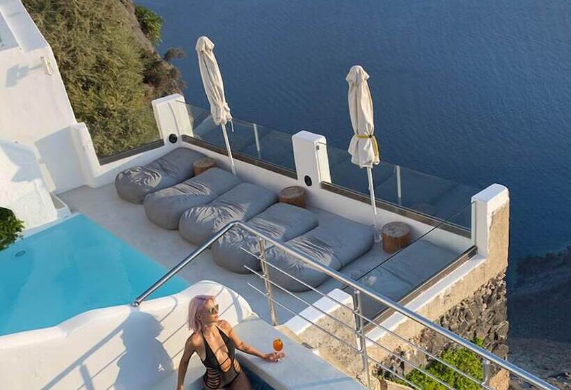 سوئیت مستر با چشم‌انداز, Pearl On The Cliff Hotel & Suites By Pearl Hotel Collection