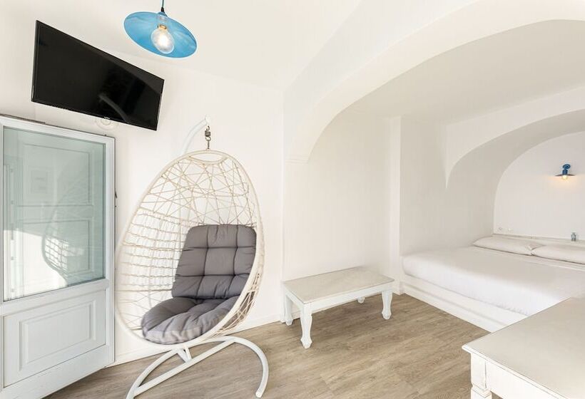 سوئیت با چشم‌انداز, Pearl On The Cliff Hotel & Suites By Pearl Hotel Collection
