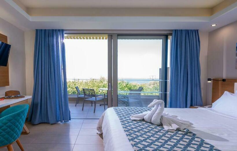 חדר סופריור עם נוף להרים, Royal & Imperial Belvedere Resort