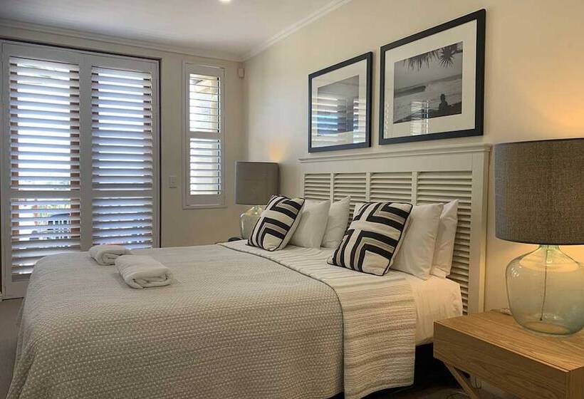 Апартаменты 3 Спальни, Colonial Resort Noosa