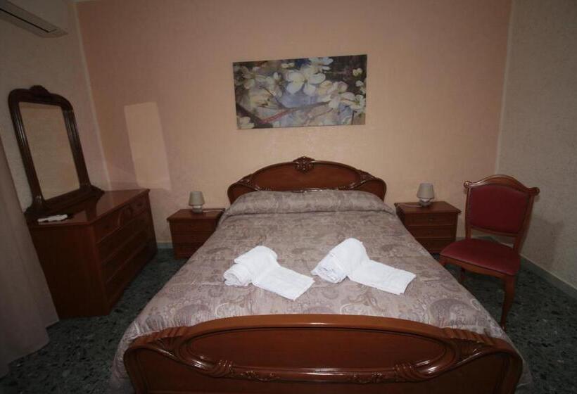 Четырехместный Номер Классик, B&b L Angelica