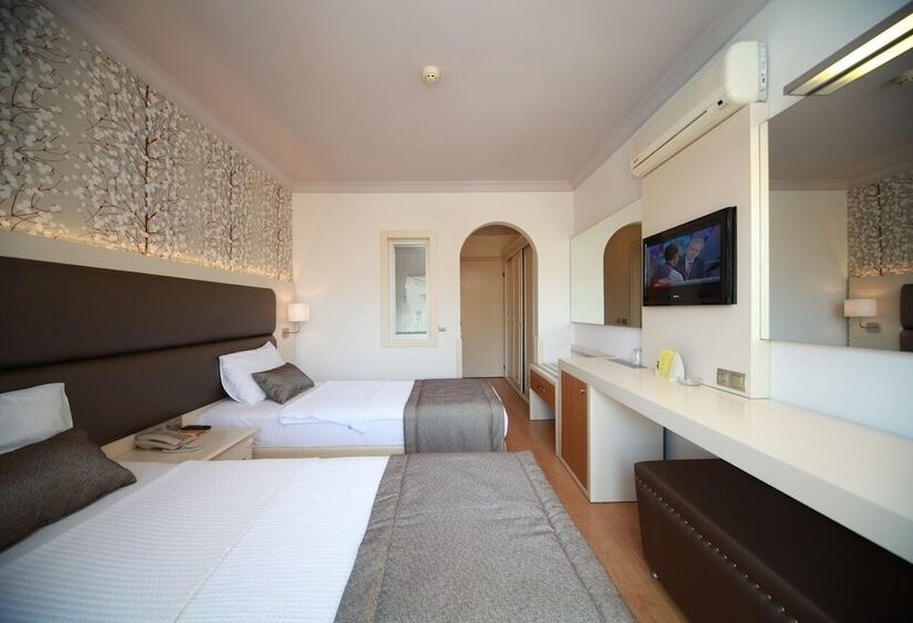 اتاق استاندارد, Grand Hotel Faros